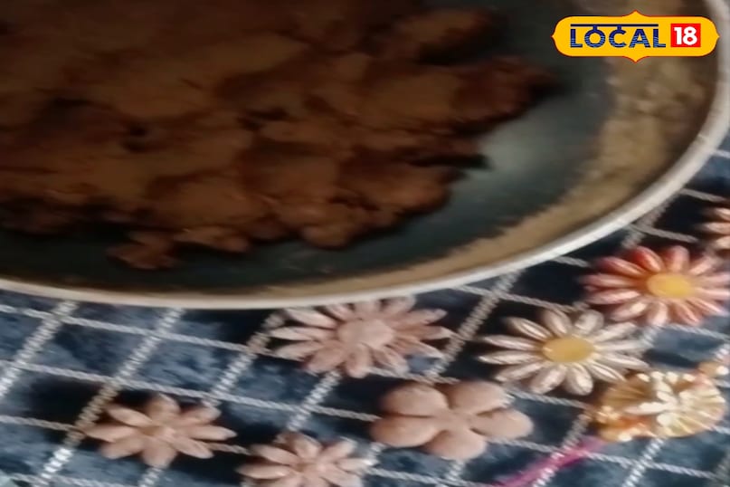 Rakhi Rakhi
