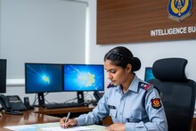 खुफिया विभाग में करियर की शुरुआत, IB में निकली हजारों पदों पर भर्तियां