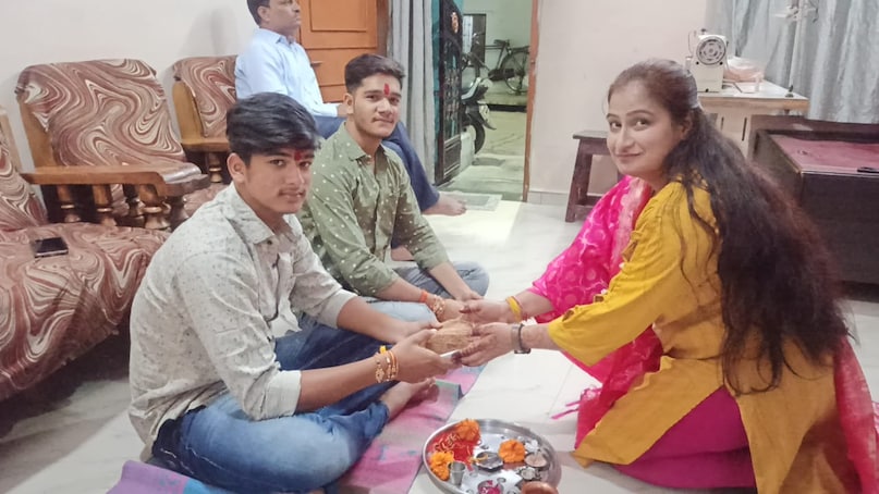 Raksha Bandhan 2025 Shubh Muhurat, Bhadra Time Raksha Bandhan 2025 Shubh Muhurat, Bhadra Time