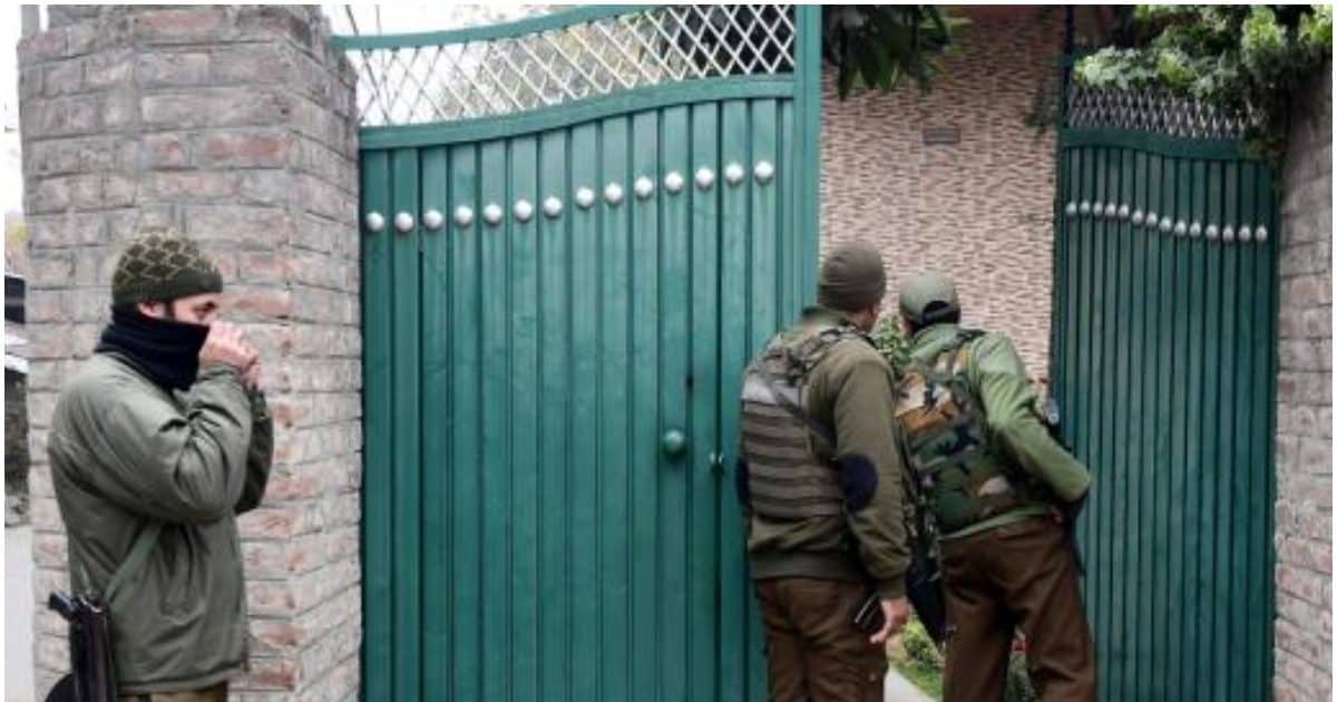 नहीं सुधरेगा पाकिस्तान, रावलपिंडी से कश्मीर में आतंक फैला रहा था अब्दुल्ला गाजी, घाटी के 4 जिलों में 10 स्थानों पर एक्शन
