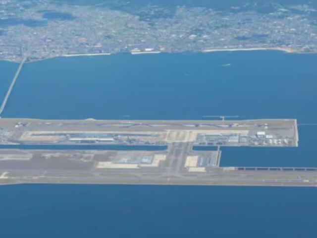 This airport was considered a miracle of engineering! Now the risk of drowning in the sea This airport was considered a miracle of engineering! Now the risk of drowning in the sea