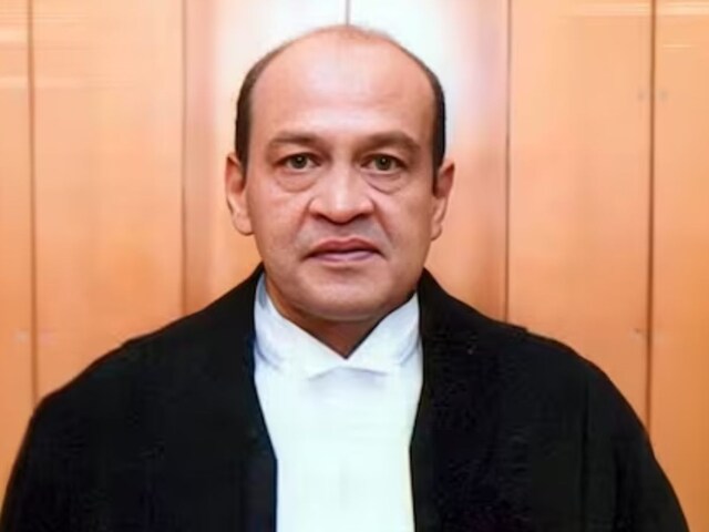 जस्‍ट‍िस वर्मा के ख‍िलाफ महाभ‍ियोग पर खींचतान, लोकसभा में विपक्ष ने बनाई दूरी