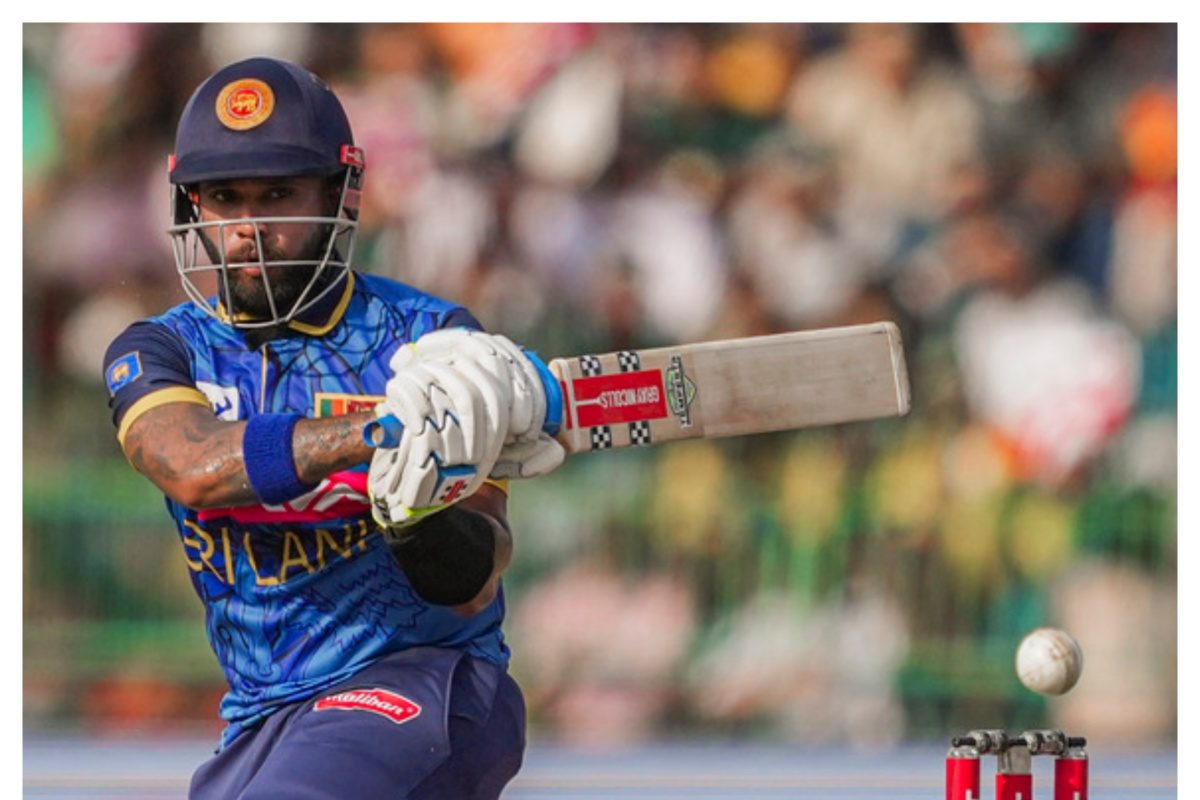 BAN vs SL ODI: बांग्लादेश का बुरा हाल, कुसल मेंडिस ने मार-मारकर भर्ता बना दिया