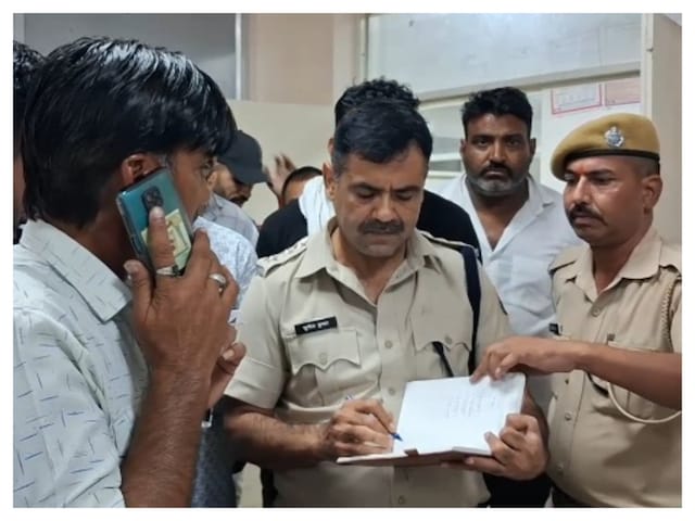 17 वर्षीय शाहरुख ने मोल्राम जुलूस में मौत के घाट उतार दिया, चूरू में अराजकता 17 वर्षीय शाहरुख ने मोल्राम जुलूस में मौत के घाट उतार दिया, चूरू में अराजकता