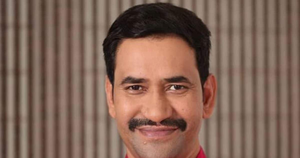 Dinesh Lal Yadav Nirhua promoted ‘Hamar Naam Ba Kanhaiya’ in Gorakhpur.