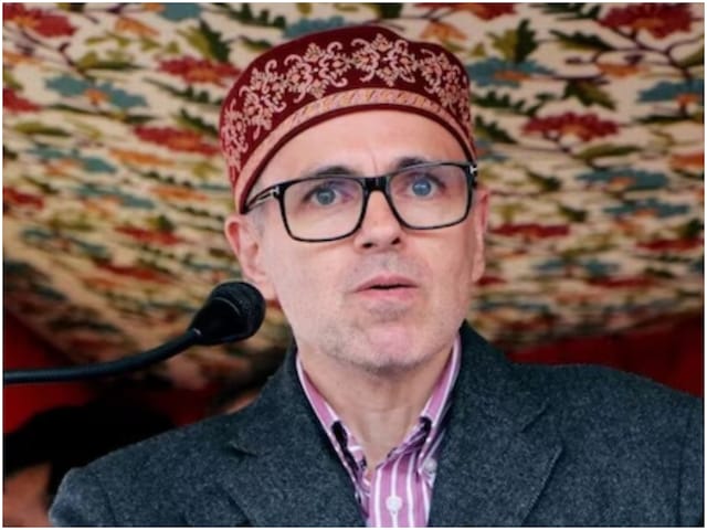 पहलगाम हमले के बाद सभी लोग रातोंरात.. कश्मीर में टूरिज्म पर बोले उमर अब्दुल्ला