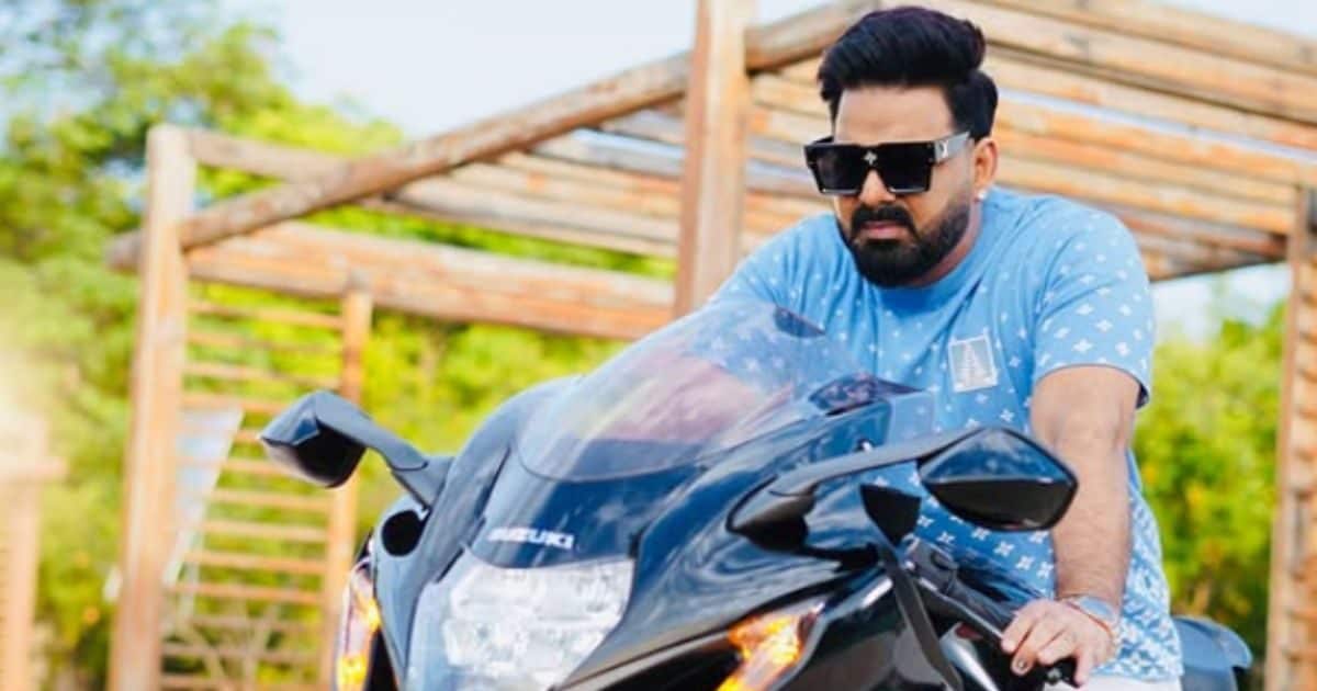 ‘पावर स्टार’ ने स्पोर्ट्स बाइक में दिखाया धूम अवतार, पवन सिंह का अंदाज, फैंस बोले- भोजपुरी का ऋतिक रोशन