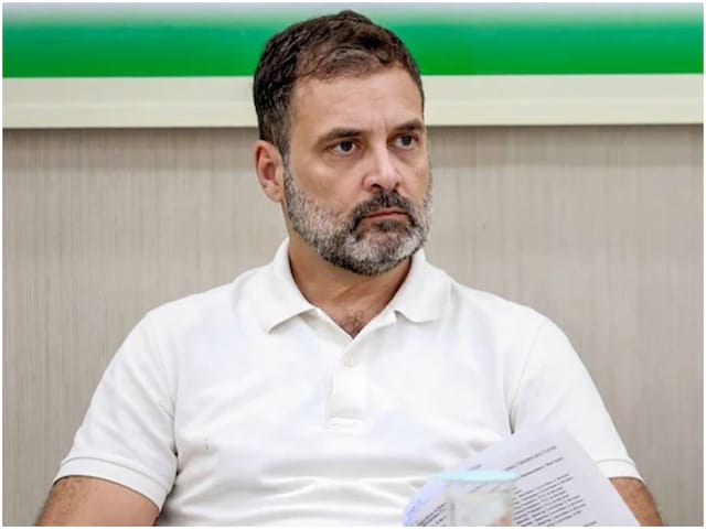 'चीन से राहुल गांधी को जो कहा जाता है, वह वही बोलते हैं..' बीजेपी ने बोला हमला 'चीन से राहुल गांधी को जो कहा जाता है, वह वही बोलते हैं..' बीजेपी ने बोला हमला