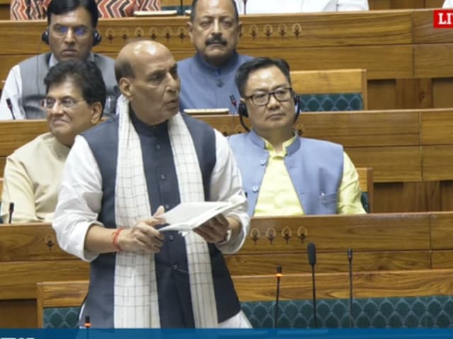 ऑपरेशन सिंदूर अचानक से क्यों रोका गया? राजनाथ सिंह ने लोकसभा में बताई वजह