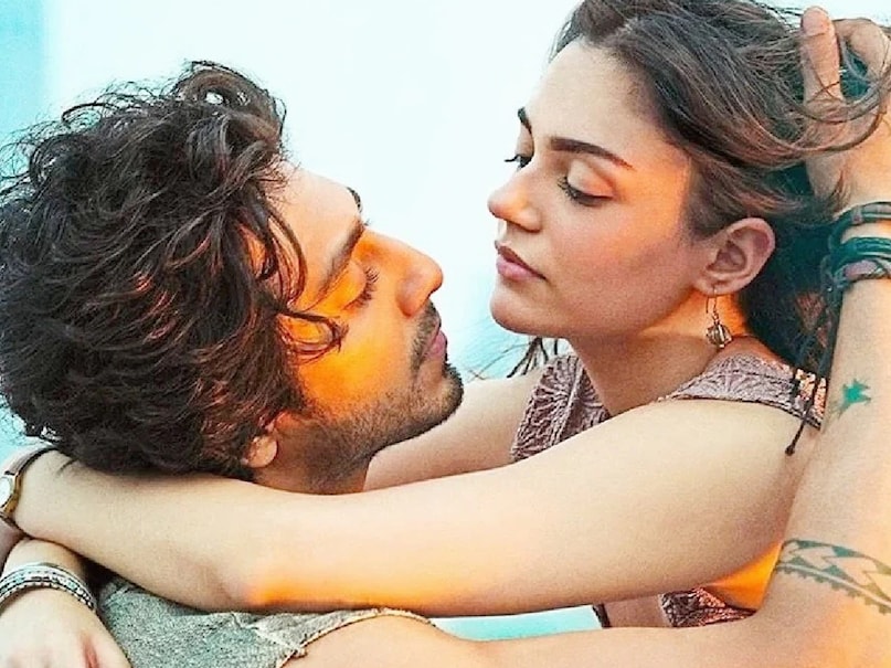 Ahaan Panday, Saiyaara, Aneet padda, Jaat, Metro in dino, Saiyaara Box Office collection, अहान पांडे, सैयारा, अनीत पड्डा, जाट, मेट्रो इन डिनो, सैयारा बॉक्स ऑफिस कलेक्शन