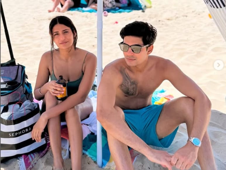 Cricketer Shubman Gill, Shubman Gill Brand Value Brand Value, Shubman Gill Ad Fees, Shubman Gill Advertisement, Shubman Gill Endersments, Shubman Gill Mrf Deal, Shubman Gill Income, Shubman Gill Incom What is Value, Shubman Gill charge how much a Shubhamakan Gill earns