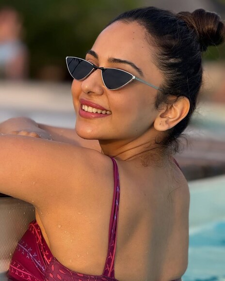 Taapsee Pannu Indian actress Rakul Preet Singh Actress Rakul Preet Singh Education, Actress Taapsee Pannu Education,Actress Kriti Sanon Education
