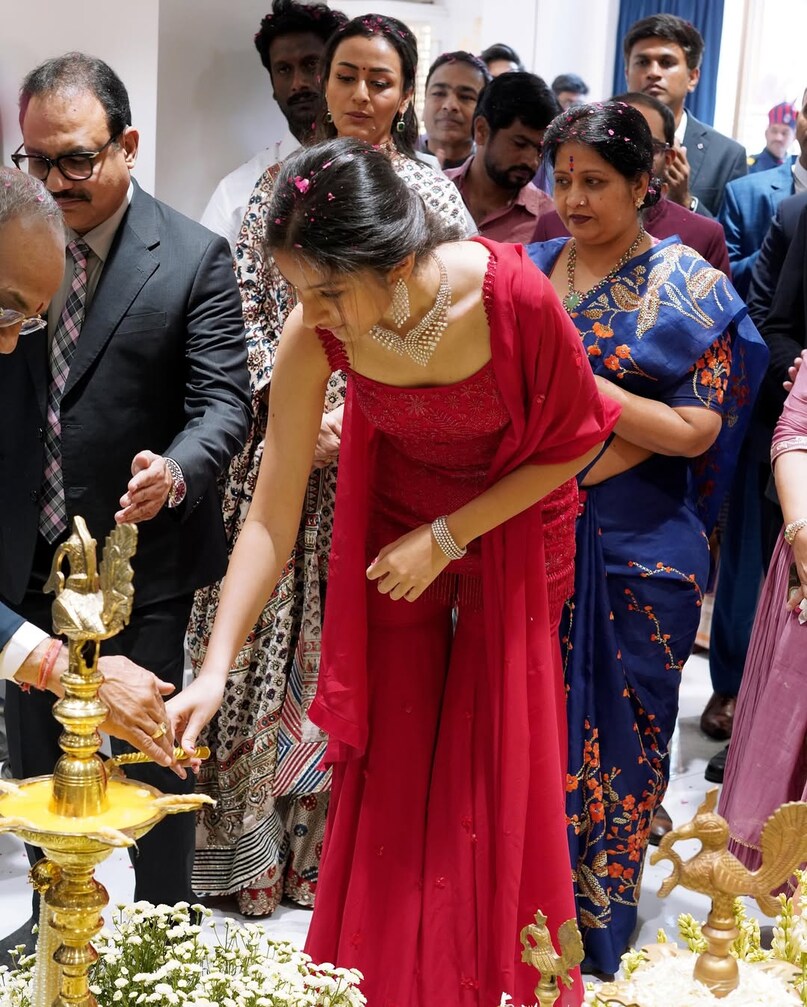 Sitara Ghattamaneni Donates First Salary, Mahesh Babu Daughter Charity Gesture, Sitara Brand Ambassador Times Square, Sitara Ghattamaneni first income donation, Namrata Sharodkar DaUGHTER SITARA NEW Ghatmani's first salary, Mahesh Babu's daughter donated the entire salary, Star brand ambassador Times Square, Sitara Ghatmani donated first salary, Namrata Shirodkar-Mahesh Babu's daughter star Sitara Ghattamaneni Donates First Salary, Mahesh Babu Daughter Charity Gesture, Sitara Brand Ambassador Times Square, Sitara Ghattamaneni first income donation, Namrata Sharodkar DaUGHTER SITARA NEW Ghatmani's first salary, Mahesh Babu's daughter donated the entire salary, Star brand ambassador Times Square, Sitara Ghatmani donated first salary, Namrata Shirodkar-Mahesh Babu's daughter star
