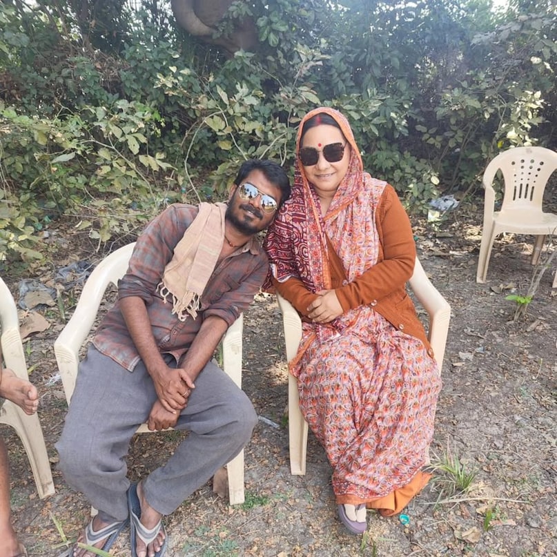 Sunita Rajwar, Sunita Rajwar News, Kranti devi aka Sunita Rajwar, sunita rajwar movies and tv shows, sunita rajwar husband, Sunita Rajwar and Nawazuddin Siddiqui, sunita rajwar web series, why Sunita Rajwar filed defamation case against Nawazuddin Siddiqui, सुनीता राजवार, सुनीता राजवार समाचार, क्रांति देवी उर्फ सुनीता राजवार, सुनीता राजवार फिल्में और टीवी शो, सुनीता राजवार पति, सुनीता राजवार और नवाजुद्दीन सिद्दीकी, सुनीता राजवार वेब सीरीज, सुनीता राजवार ने नवाजुद्दीन सिद्दीकी के खिलाफ मानहानि का मुकदमा क्यों दायर किया