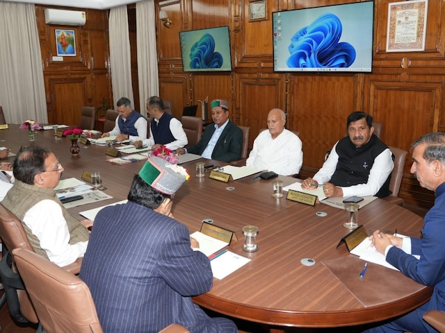 आपदा में घर गिरने पर 7 लाख, MBBS की सीटें बढ़ाई, सुक्खू कैबिनेट में फैसले आपदा में घर गिरने पर 7 लाख, MBBS की सीटें बढ़ाई, सुक्खू कैबिनेट में फैसले