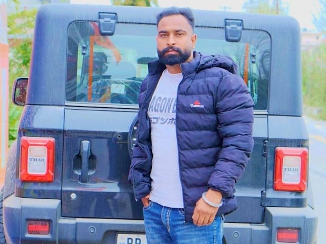 हिमाचल में गैंगवारः कौन था गग्गी जिसे बाल कटवाते हुए गोलियों से भून दिया? हिमाचल में गैंगवारः कौन था गग्गी जिसे बाल कटवाते हुए गोलियों से भून दिया?