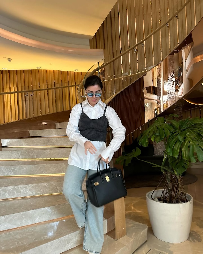 Urvashi Sharma, Urvashi Sharma Movies, Urvashi Sharma Birthday, Bobby Deol Actress, Bobby Deol Akshay Khanna Movie, उर्वशी शर्मा, उर्वशी शर्मा मूवीज, उर्वशी शर्मा बर्थडे, बॉबी देओल एक्ट्रेस, बॉबी देओल अक्षय खन्ना मूवी