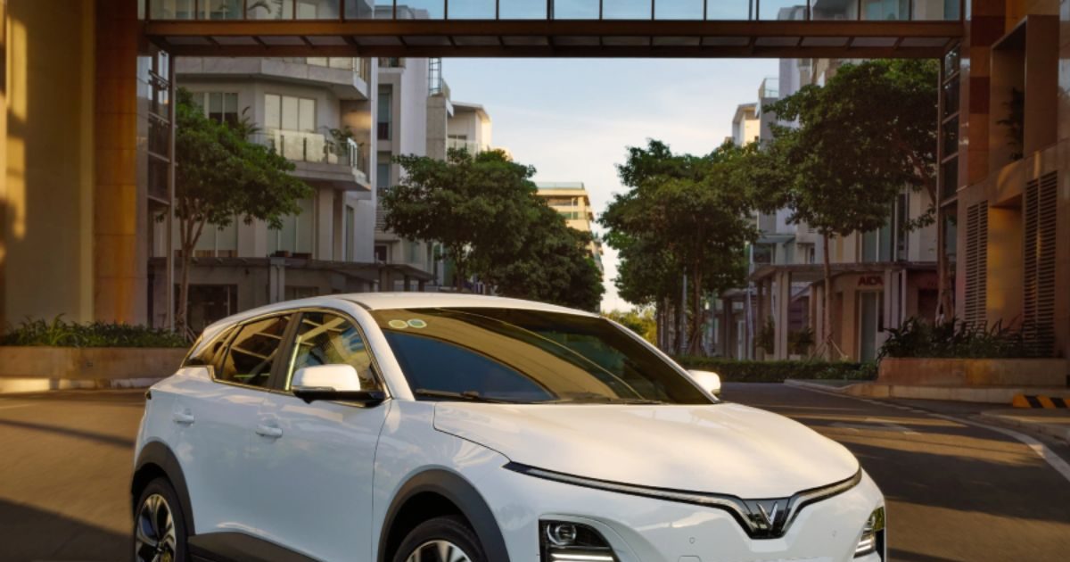 Pre-booking for Vinfast VF7 and VF6 Electric SUV starts, full details from price to features
