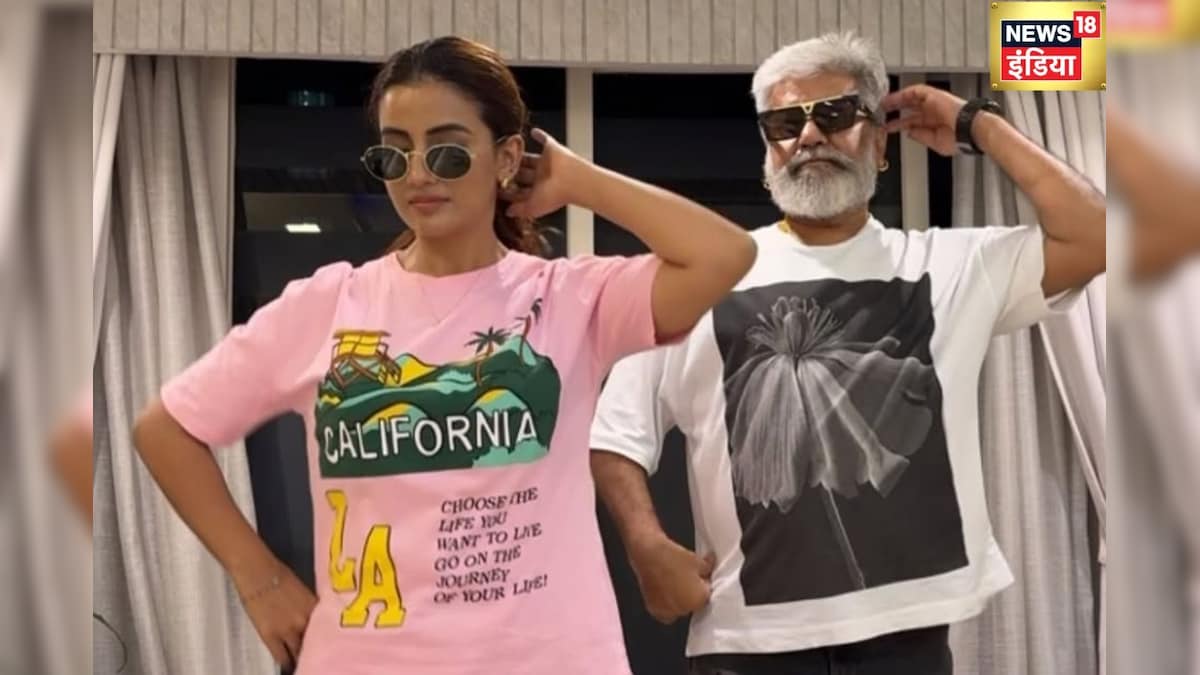 Akshara Singh with Papa to the tune of Bollywood songs, heart winning video