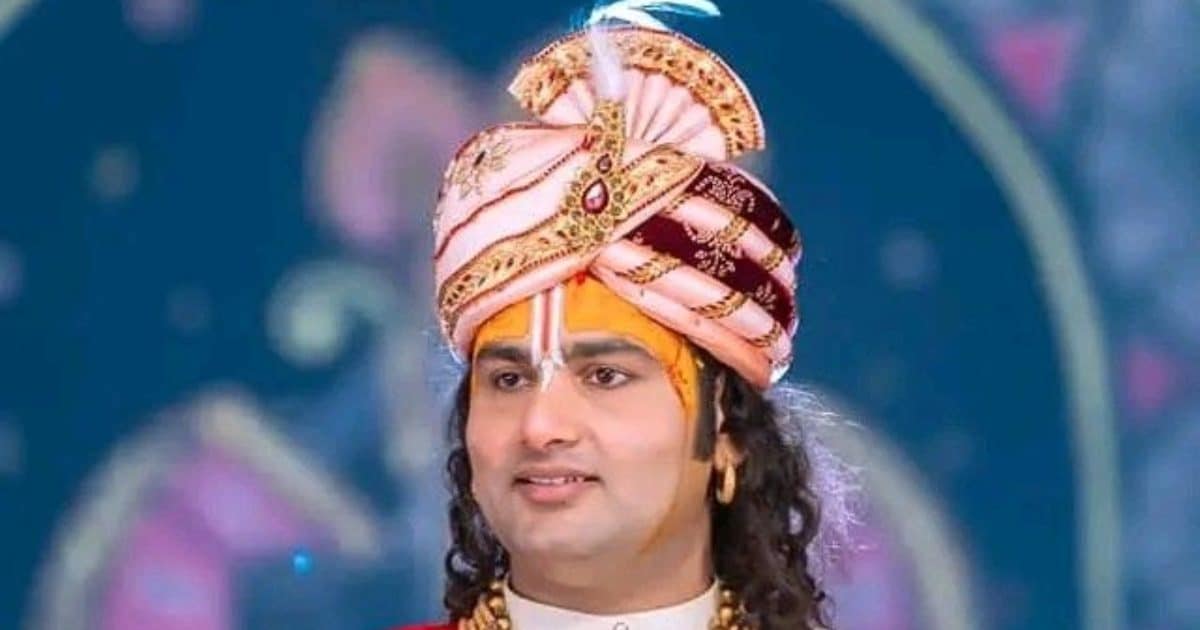 बेटी बोली  'मां बाप का साथ नहीं छोड़ूंगी', अनिरुद्धाचार्य ने दिया ऐसा जवाब कि बहस छिड़ गई, क्या कहा जानें यहां