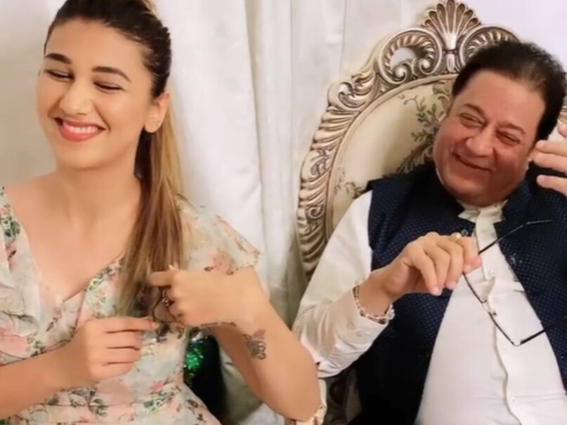 Anup Jalota, Jasleen Matharu, Bigg Boss, Anup Jalota Affairs, Anup Jalota Girlfriend, Anup Jalota Age, Anup Jalota Relationship, Anup Jalota Bigg Boss Bigg Boss 12, Bigg Boss, Bigg Boss Boss Jalota, Jasleen Matharu