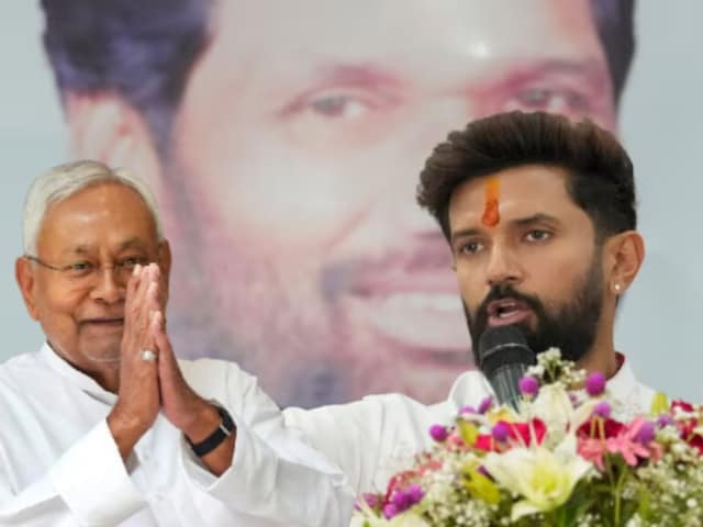 सत्ता की चाभी फिर नीतीश के हाथ? News18 से चिराग का विस्फोटक दावा, बोले- मैं... सत्ता की चाभी फिर नीतीश के हाथ? News18 से चिराग का विस्फोटक दावा, बोले- मैं...