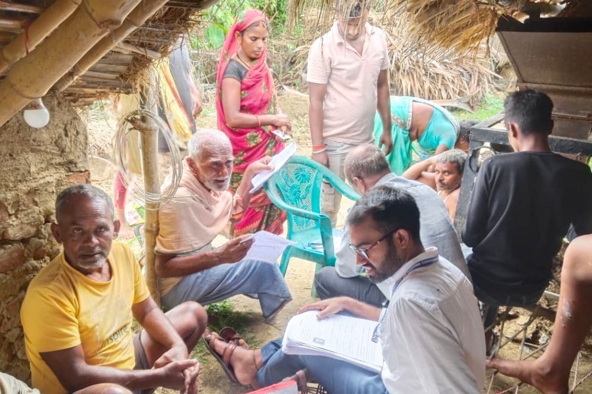 साबित करो नागरिकता या हटेगा नाम...बिहार में 3 लाख से ज्यादा मतदाताओं को नोटिस