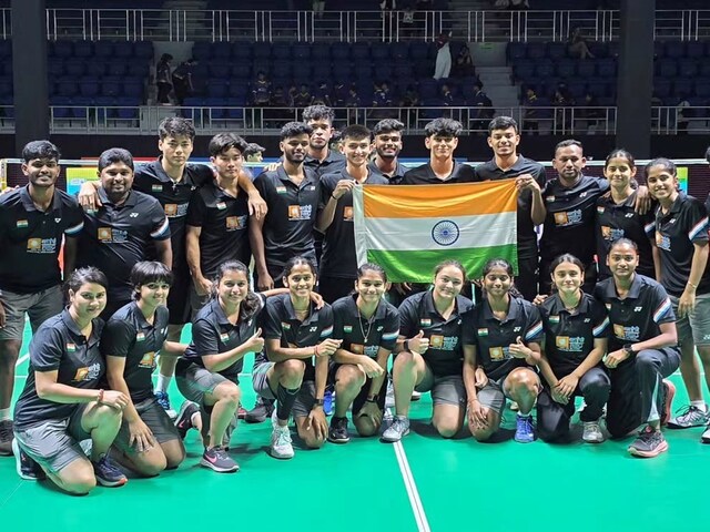India defeated Hong Kong and topped the group, war with Japan in quarter -finals