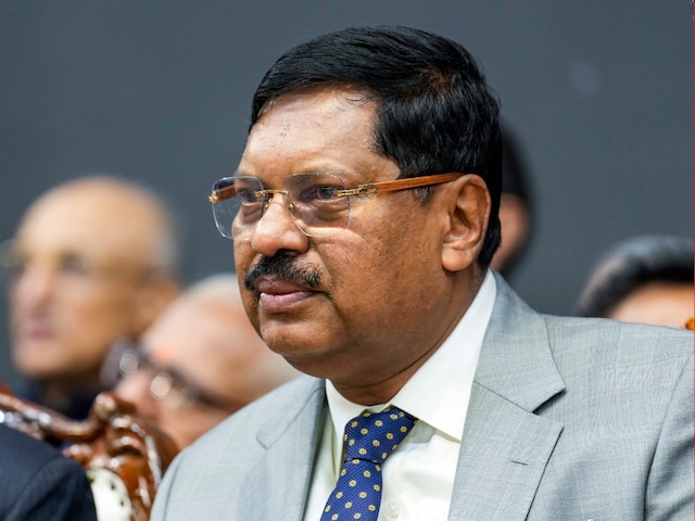 6 महीने में ही मर्सिडीज का मालिक...CJI गवई बोले- इनका मोटिव समझने की जरूरत