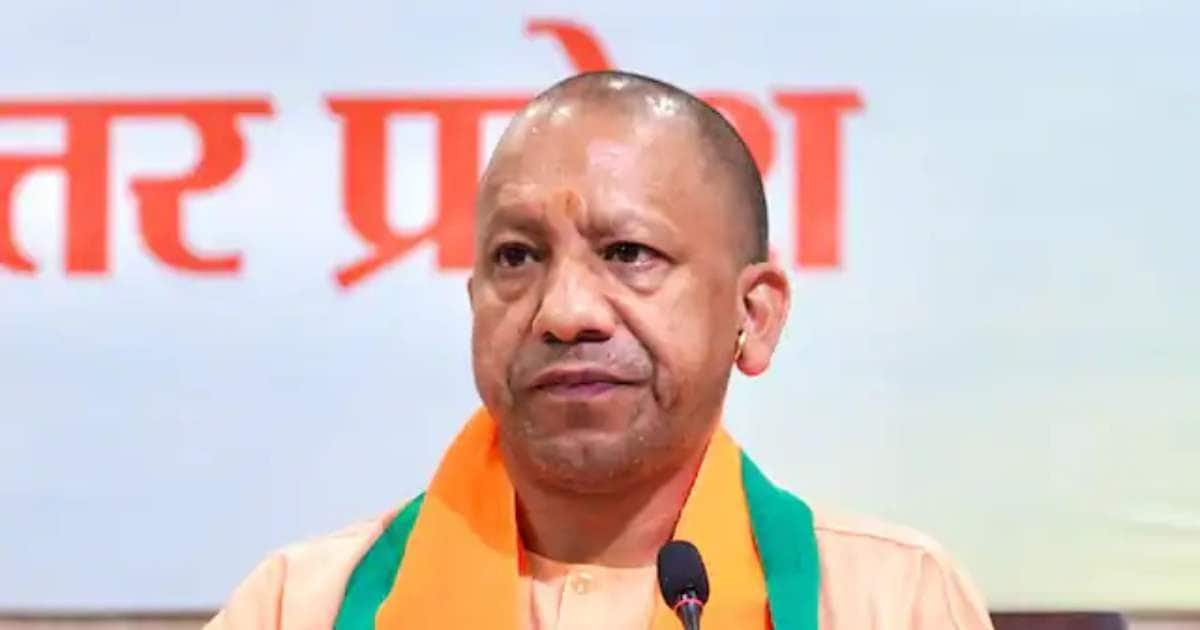 यूपी कैबिनेट बैठक शुरू, मंत्री स्वतंत्र देव ने बताए यूपी में बाढ़ के हालात, कहा- खतरे के निशान के नीचे नदियां…
