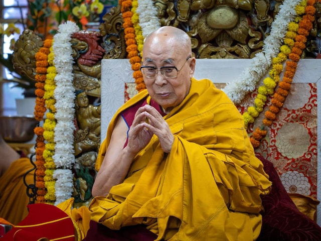 'साधारण बौद्ध भिक्षु...' दलाई लामा का 90वें जन्मदिन पर भावुक संदेश 'साधारण बौद्ध भिक्षु...' दलाई लामा का 90वें जन्मदिन पर भावुक संदेश