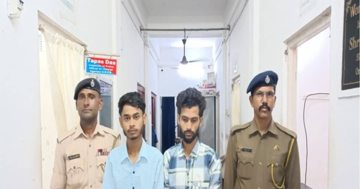 स्‍टेशन पर थे दो पैसेंजर्स, GRP की चमक गईं आंखें, फिर मची भागमभाग