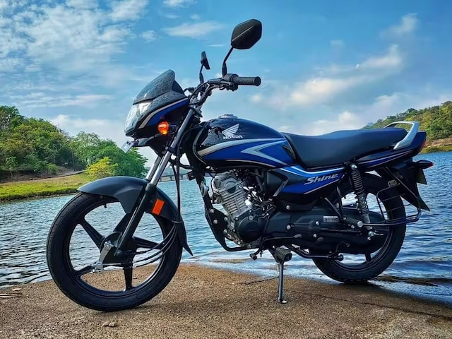 इलेक्ट्रिक अवतार में आ रही Honda की पॉपुलर बाइक, स्प्लेंडर की है 'दुश्मन' इलेक्ट्रिक अवतार में आ रही Honda की पॉपुलर बाइक, स्प्लेंडर की है 'दुश्मन'