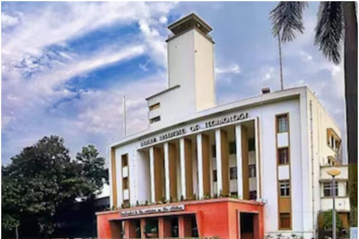 IIT-खड़गपुर के हॉस्टल के कमरे में लटका मिला शव बीटेक के चौथे वर्ष का था छात्र