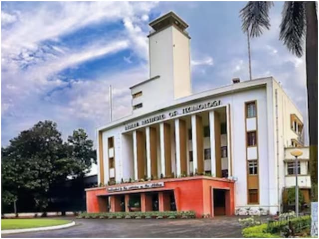 IIT-खड़गपुर के हॉस्टल के कमरे में लटका मिला शव, बीटेक के चौथे वर्ष का था छात्र