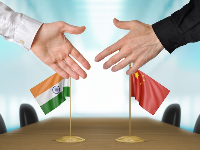 5 साल बाद चीनी पर्यटकों को वीजा देना शुरू करेगा भारत, ड्रैगन बोला- अच्छा कदम 5 साल बाद चीनी पर्यटकों को वीजा देना शुरू करेगा भारत, ड्रैगन बोला- अच्छा कदम