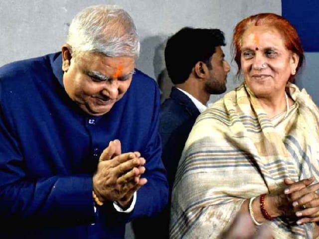 कौन हैं जगदीप धनखड़ की पत्नी, क्या करते हैं उनके बच्चे?