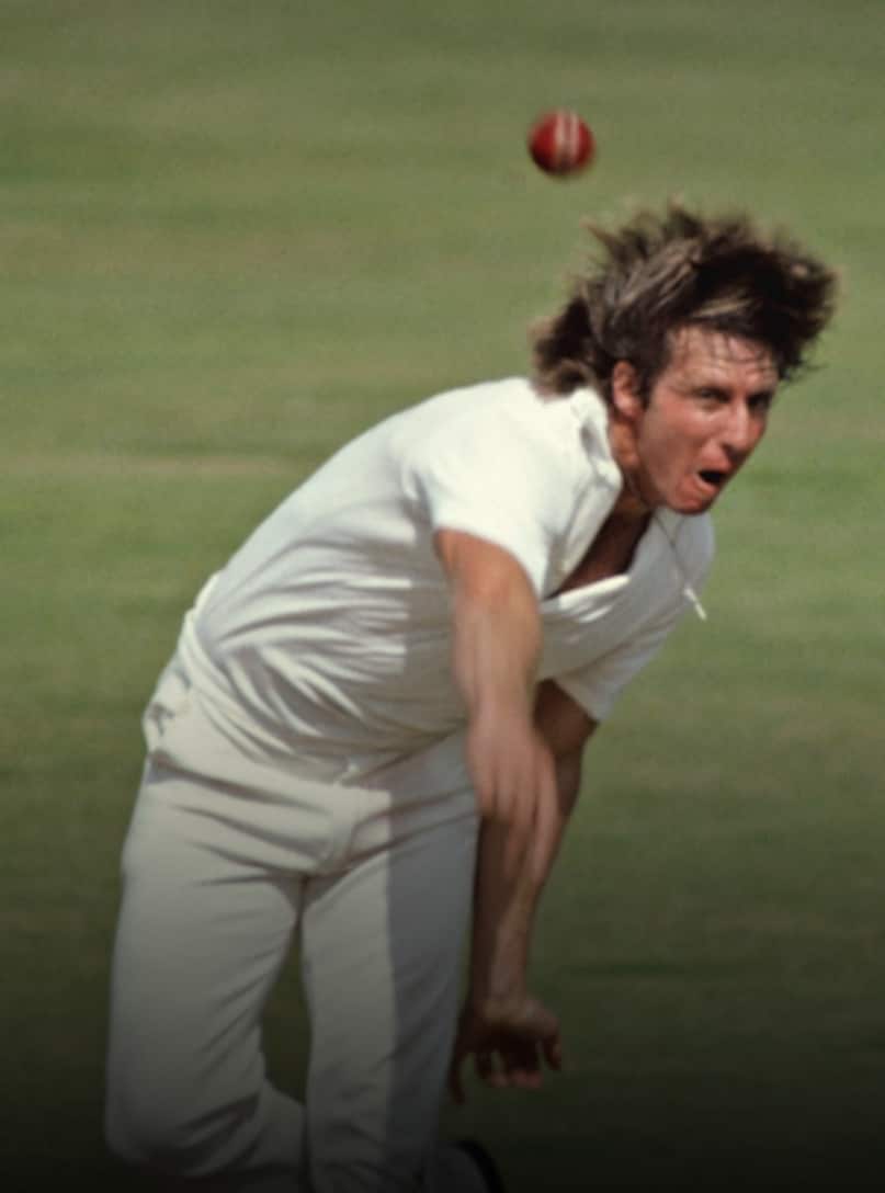 Fastest Balls In Cricket History, unique cricket records, fastest balls in international cricket, hoaib Akhtar, Shaun Tait, Brett Lee, Jeff Thomson, Mitchell Starc, Shoiab Akhtar was the first bowler to break the 100 mph, fastest balls in cricket, who is the fastest bowler in the world, fastest balls in cricket history, क्रिकेट इतिहास की सबसे तेज गेंद, सबसे तेज गेंद फेंकने वाले गेंदबाज 