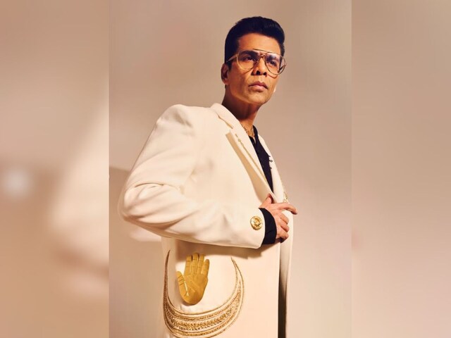 Karan Johar's big secret is hidden in WhatsApp chats, disclosed