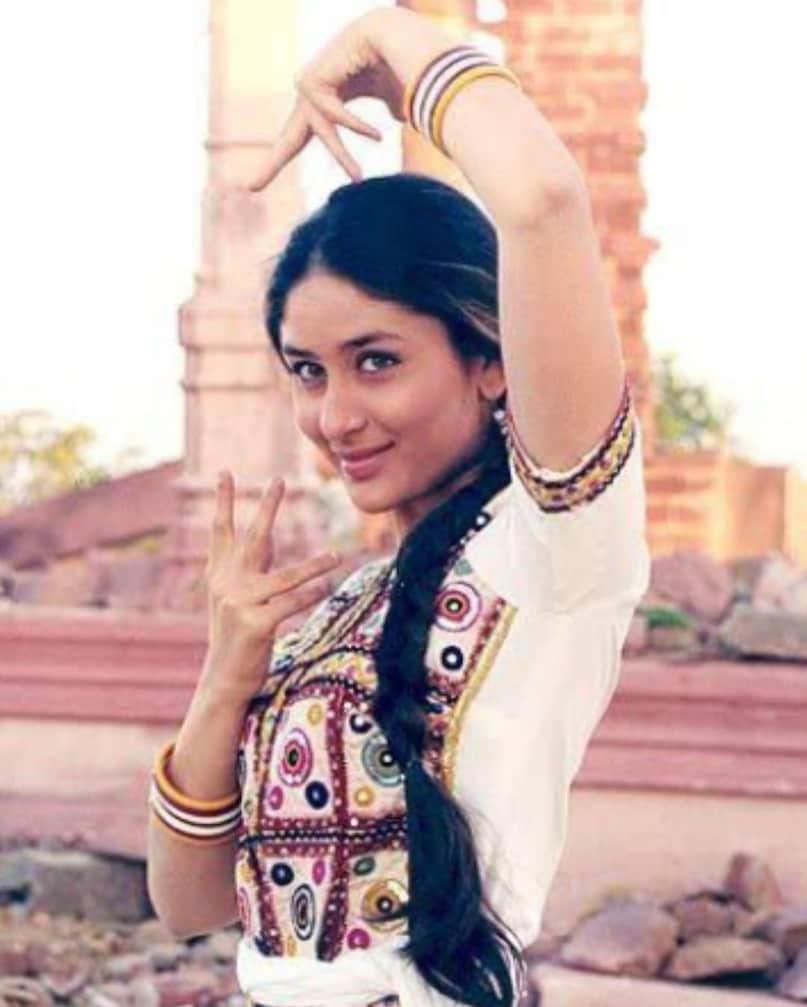 Kareena Kapoor, Kareena Kapoor khan, Kareena Kapoor net worth, Kareena Kapoor age, Kareena Kapoor pregnancy, Kareena Kapoor movies, Kareena Kapoor husband, Kareena Kapoor sister karisma kapoor, करीना कपूर नेटवर्थ, करीना कपूर की जिंदगी, करीना कपूर की बहन