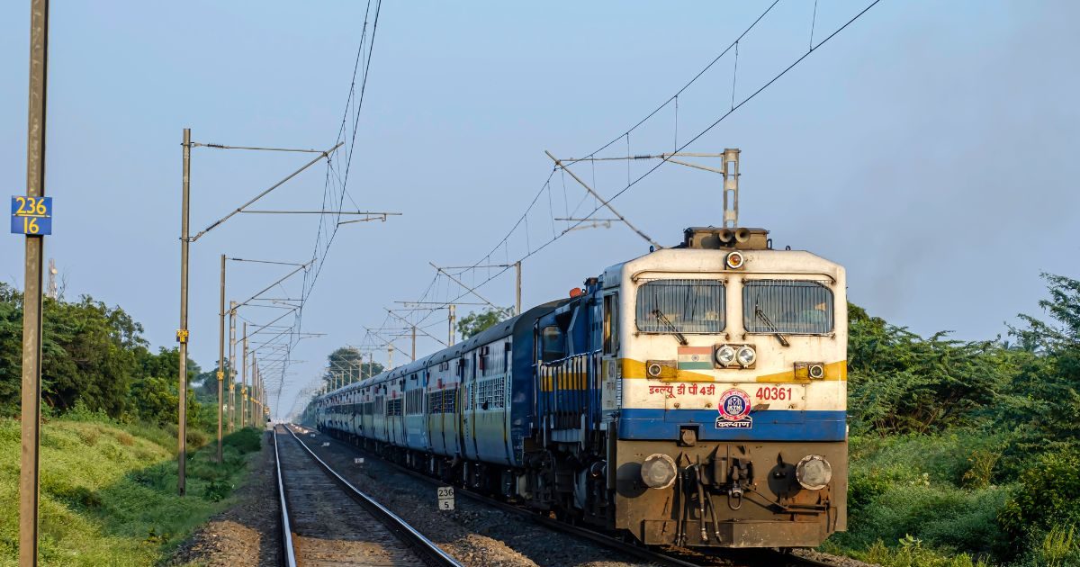 दिल्ली-पटना या लखनऊ... ट्रेन का कौन सा रूट है सबसे सेफ,सफर से पहले वजह जान लें