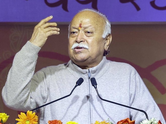 विकसित, विश्व गुरु भारत कभी युद्ध का कारण नहीं बनेगा, केरल में बोले मोहन भागवत विकसित, विश्व गुरु भारत कभी युद्ध का कारण नहीं बनेगा, केरल में बोले मोहन भागवत