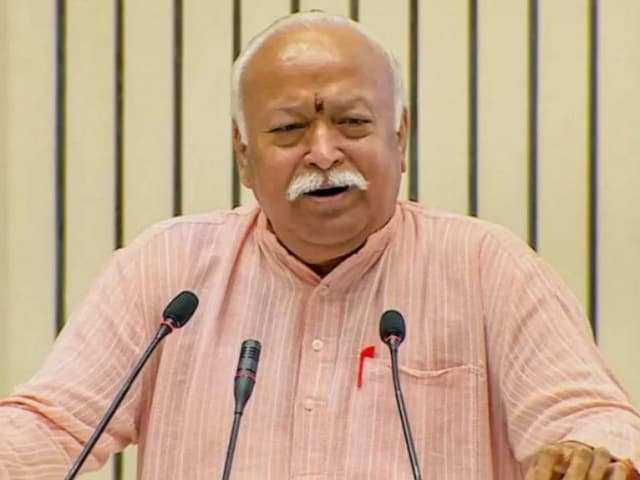 कट्टर हिंदू का मतलब... RSS चीफ की सुन लें ये बात, तो खत्म हो जाएंगे सारे फसाद कट्टर हिंदू का मतलब... RSS चीफ की सुन लें ये बात, तो खत्म हो जाएंगे सारे फसाद