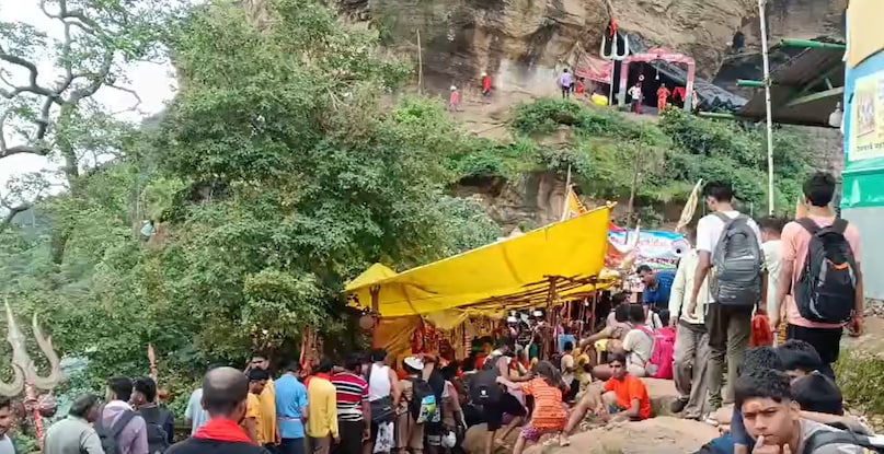 naag panchami, naag panchami news, naag panchami pooja, naag panchami 2025, Nagdwar Swami Temple,  pachmarhi Nagdwar Swami Temple, naglok, naglok ka rasta, naglok mp, naglok ka rasta mp, shiv temple, unique shiv temple, mp news, पचमढ़ी, नागलोक का मार्ग , नागद्वारी मंदिर, नागद्वारी मंदिर मध्य प्रदेश, नागद्वारी मंदिर की कहानी, नाग पंचमी 2025, मध्य प्रदेश समाचार