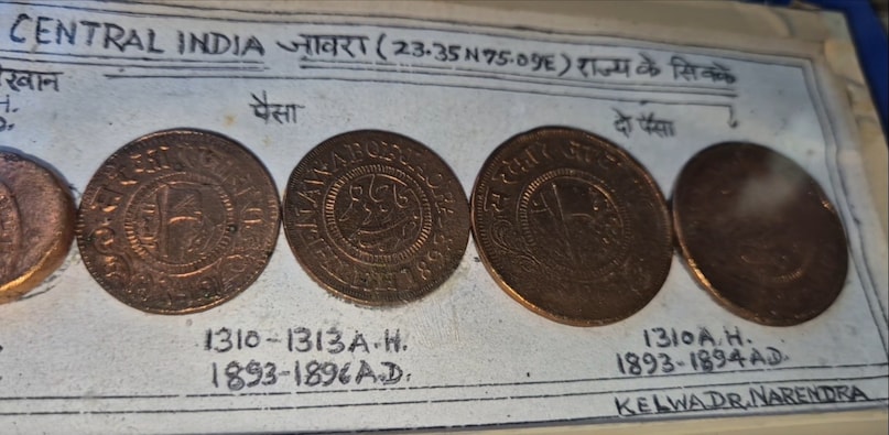 coin collection, old coin collection, ratlam coin collection, Ratlam coin collection, coin collection, ratlam coin collector, rare coin collection, chandra gupta maurya era coin, unique coin, rare coin, expensive coin, coin auction, old coin price, ratlam news, mp news, madhya pradesh news, सिक्के जमा करने का शौक, सिक्कों का कलेक्शन, रतलाम सिक्कों का कलेक्शन, रतलाम चंद्रशेखर केलवा सिक्कों का कलेक्शन, मध्य प्रदेश समाचार