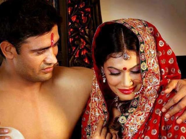 Reported news of divorce on the wedding anniversary .... Now Sangram Singh replied