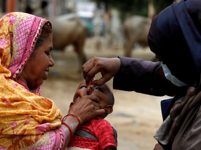 नेशनल पोलियो सर्विलास नेटवर्क को किया जा रहा कम, क्या ये सही है? नेशनल पोलियो सर्विलास नेटवर्क को किया जा रहा कम, क्या ये सही है?
