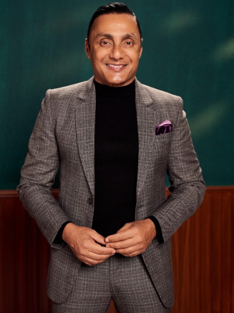 rahul bose, rahul bose movies, rahul bose sports, rahul bose birthday, rahul bose age, rahul bose wife, rahul bose life story, vinay pathak, vinay pathak movies, rahul bose struggle, rahul bose history,  why rahul bose didn't marry, राहुल बोस की जिंदगी, राहुल बोस का जन्मदिन, राहुल बोस की पत्नी, rahul bose cricketer,rahul bose boxing