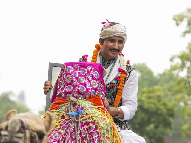 हर दिन 1 करोड़ का गुटका खा रहे लोग, दाने-दाने में कैंसर का दम! हर दिन 1 करोड़ का गुटका खा रहे लोग, दाने-दाने में कैंसर का दम!