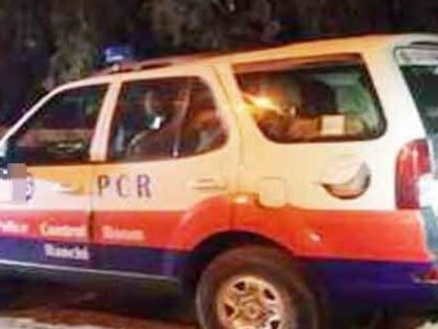 रांची में पुलिस पर जानलेवा हमला, थार से कुचलने की कोशिश, PCR वैन तोड़ दी